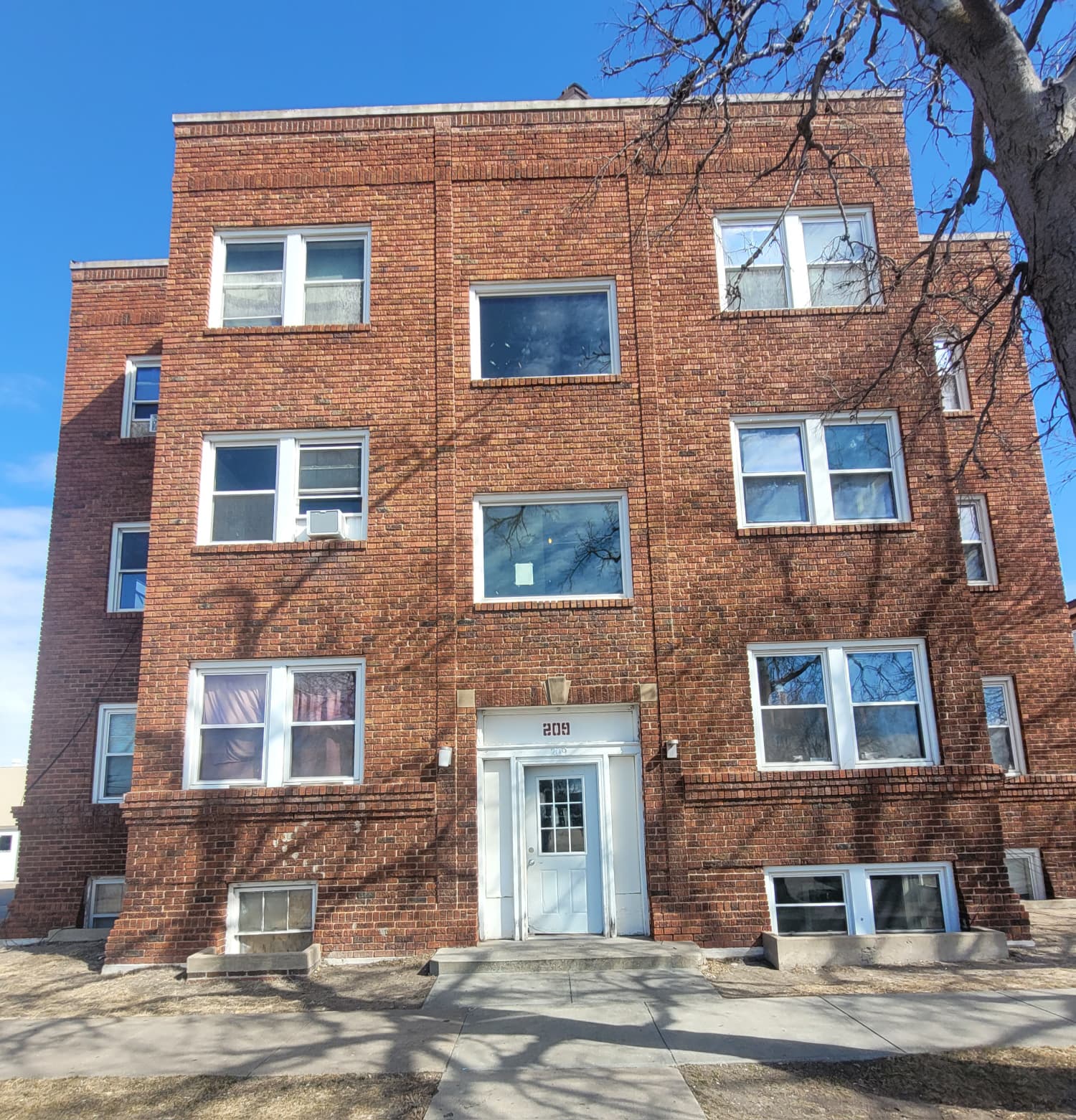 Property thumbnail image